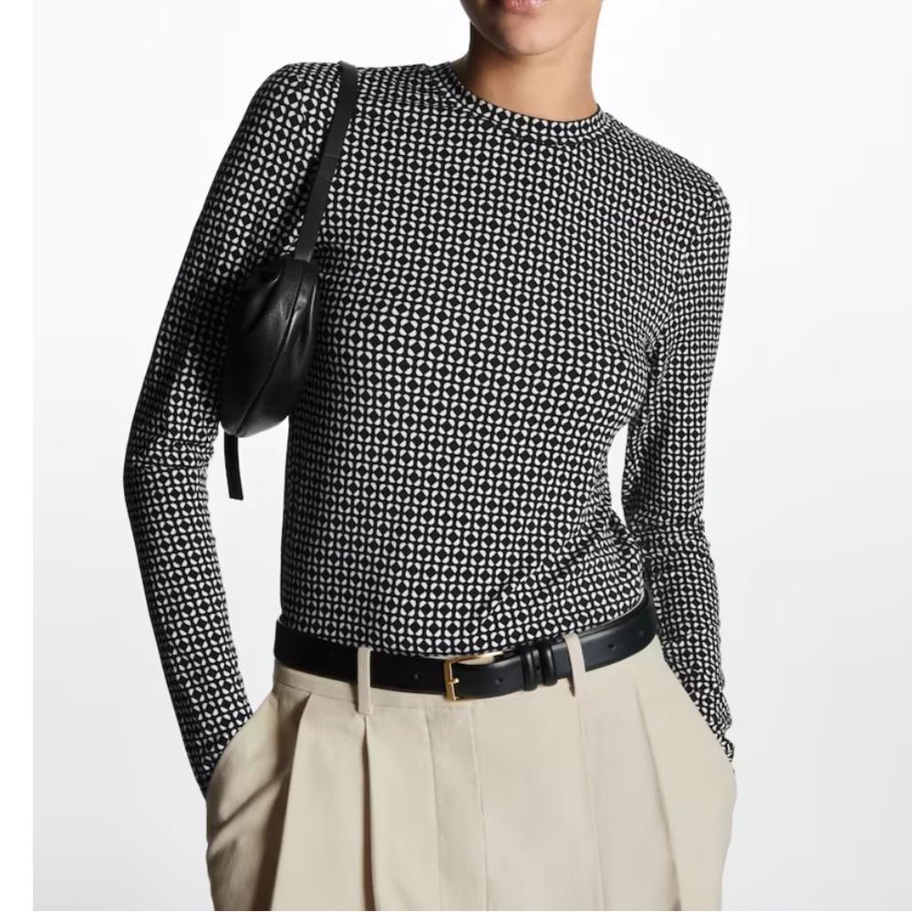 COS SECOND-SKIN LONG-SLEEVED TOP NWT